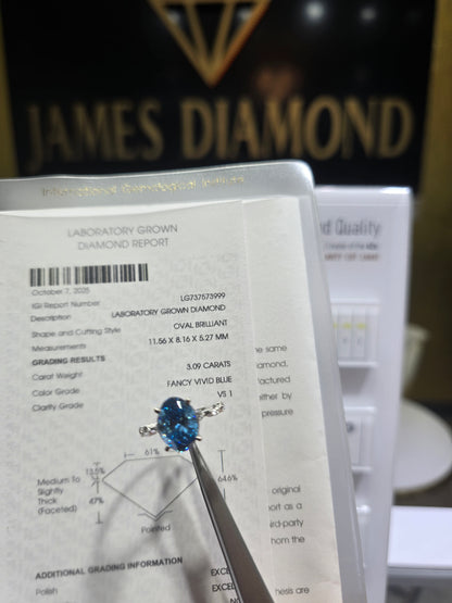 Beautiful Ring 🔥Fancy vivid  Blue Oval 3CT / VS Clarity 💍