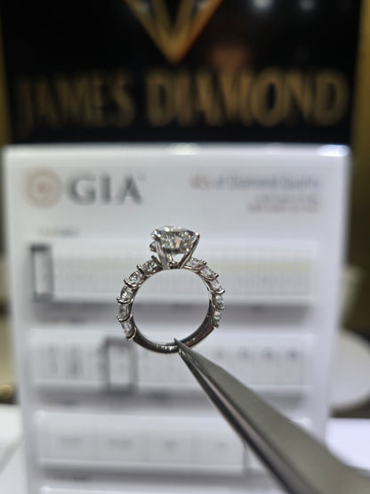 Pear Rings 💍 Center 4.79 Carat F/VS2 💎 IGI Labgrow Diamomd