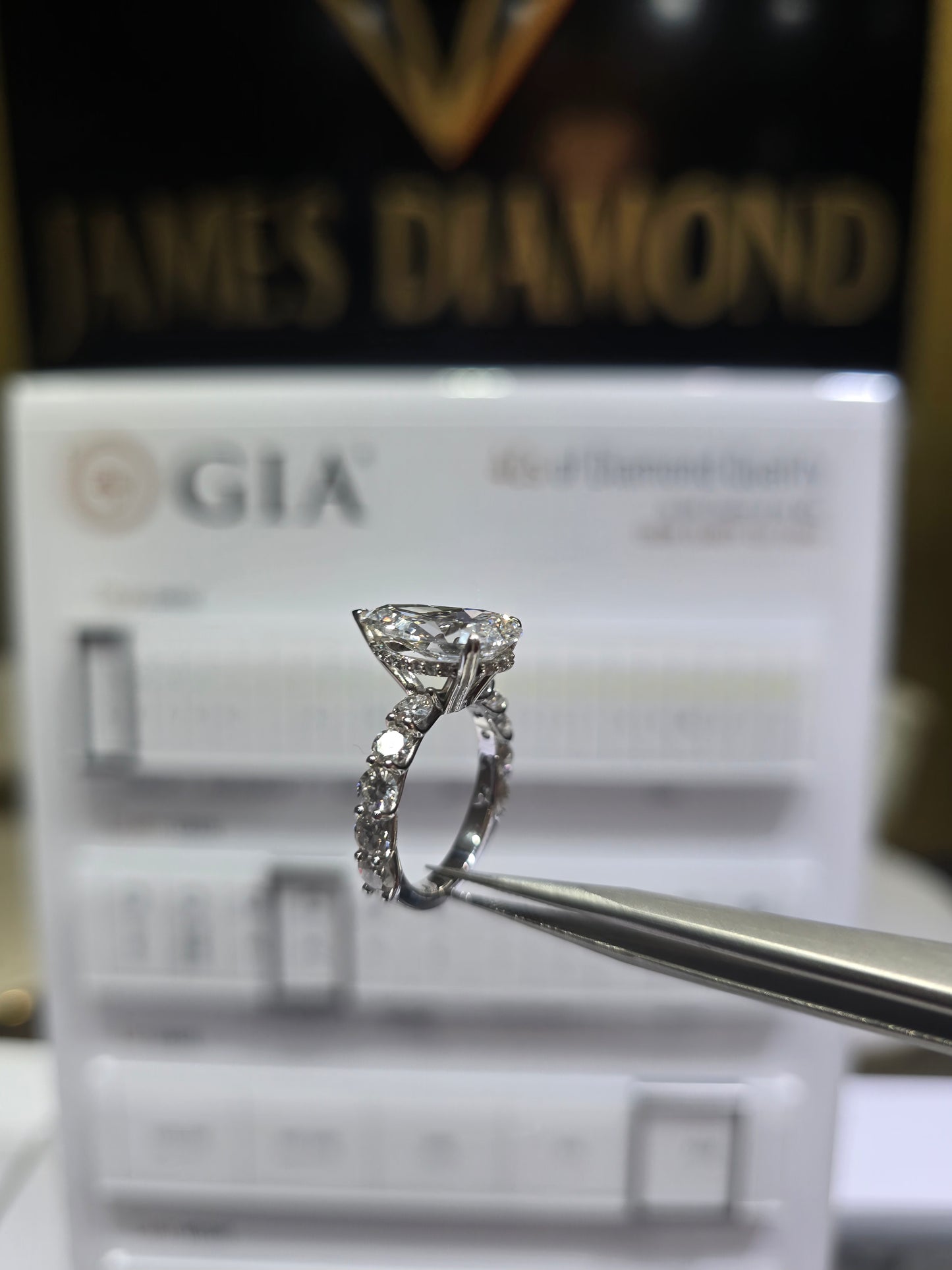 Pear Rings 💍 Center 4.79 Carat F/VS2 💎 IGI Labgrow Diamomd