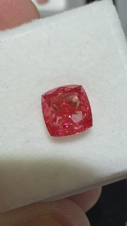 2.01ct Square Cushion Modified Brilliant Lab Grown Diamond – Fancy Vivid Pink, VS1, IGI Certified