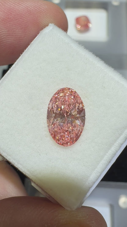 2.00ct Oval Brilliant Lab Grown Diamond – Fancy Vivid Pink, VS2, IGI Certified