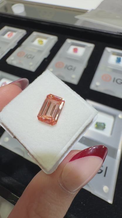 3.02ct Emerald Cut Lab Grown Diamond – Fancy Intense Pink, VS2, IGI Certified