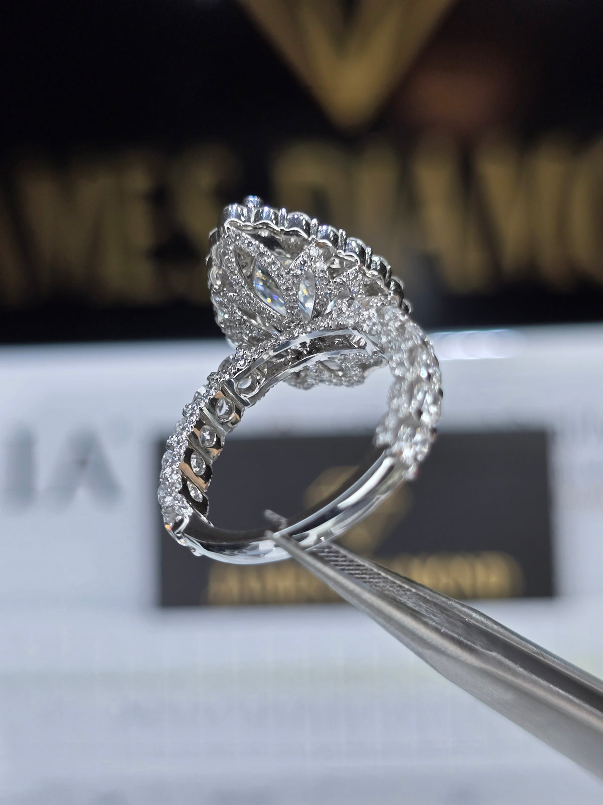 Pear Rings Center 5CT 💎 Total 7.5 Carat 💥